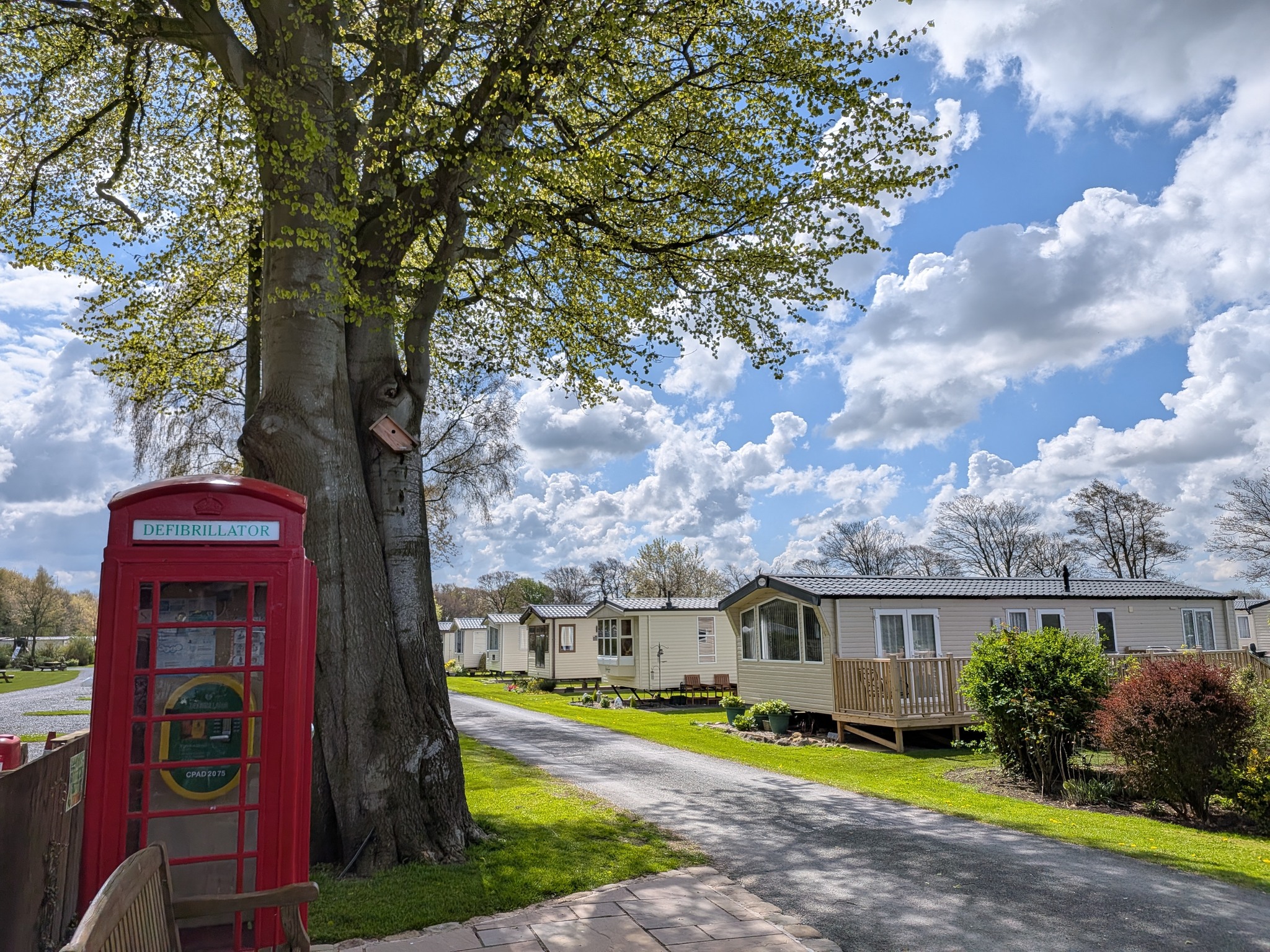 holiday homes and phone box